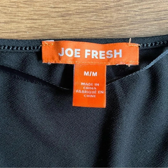 🔥4/$20 Black Wrap Dress - Picture 3 of 4